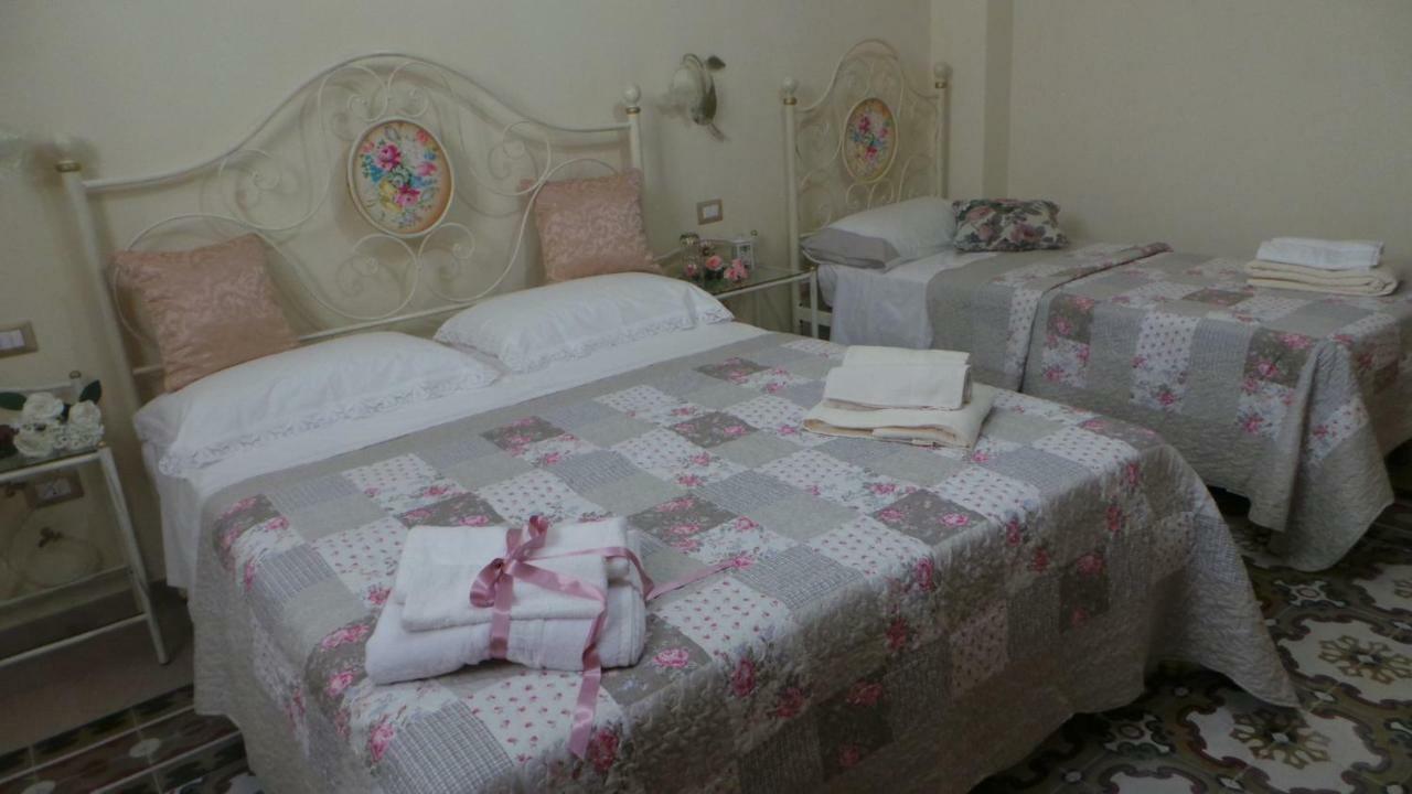 Oasi Ottocento Bed & Breakfast Quartu SantʼElena Eksteriør bilde